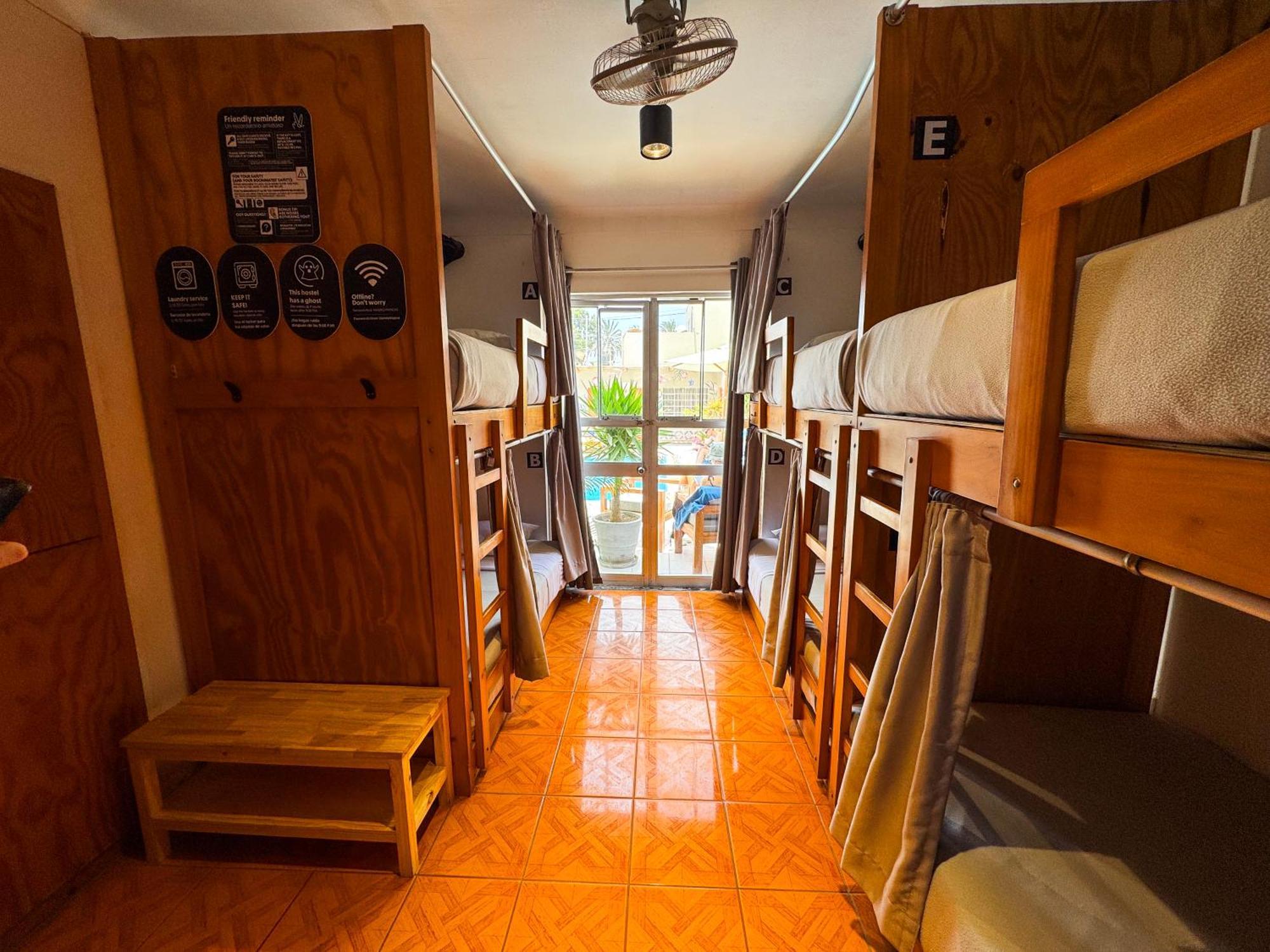 Viajero Paracas Hostel Екстер'єр фото